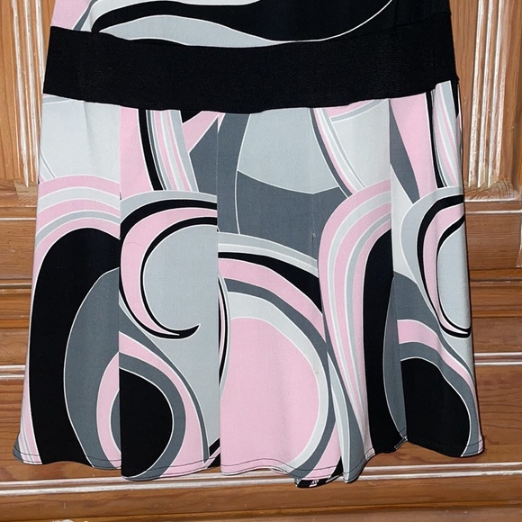 Groovy mini dress - Picture 5 of 6